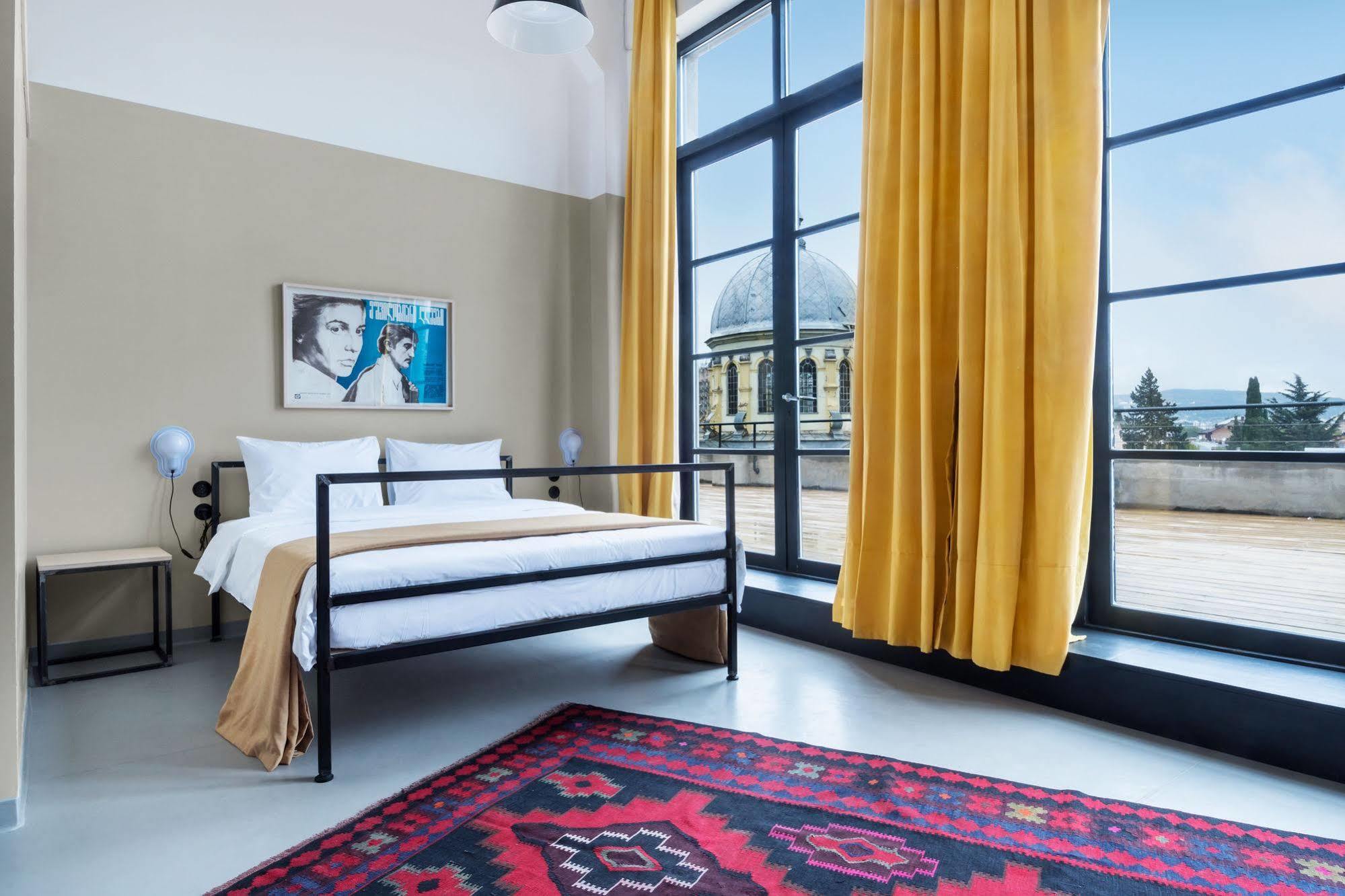 Fabrika Hostel & Suites Tbilisi Ngoại thất bức ảnh